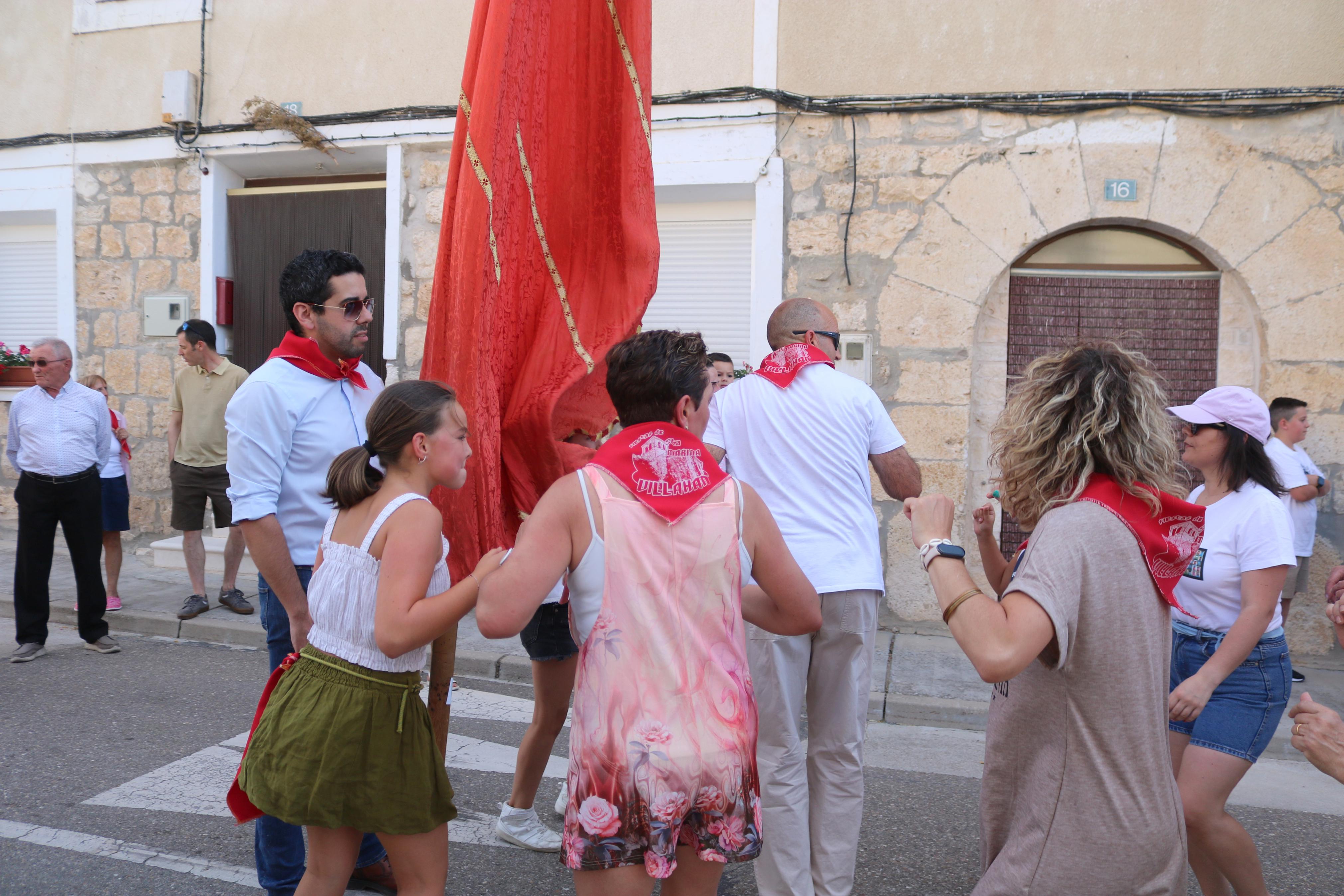 Villahán danza a Santa Marina