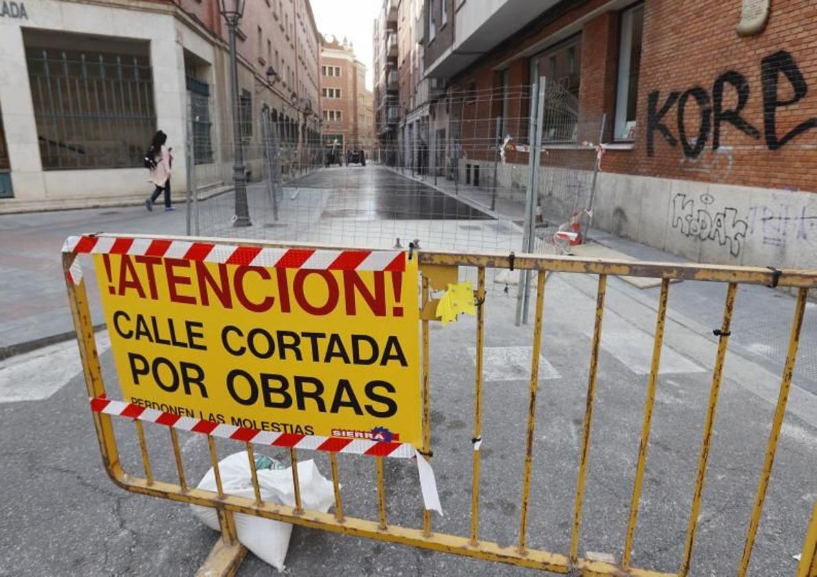 Corte en Antonio Maura, en una anterior fase de semipeatonalización.