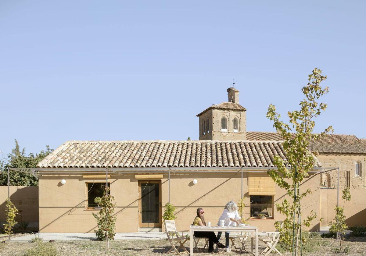 Exterior de la vivienda, en Boadilla de Rioseco.