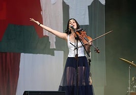 Imágenes del concierto de Maria de la Flor este miércoles en el patio del Colegio San José de Valladolid