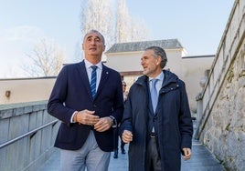 El alcalde de Segovia, José Mazarías, y el presidente de la Federación Empresarial Segoviana (Fes), Andrés Ortega.