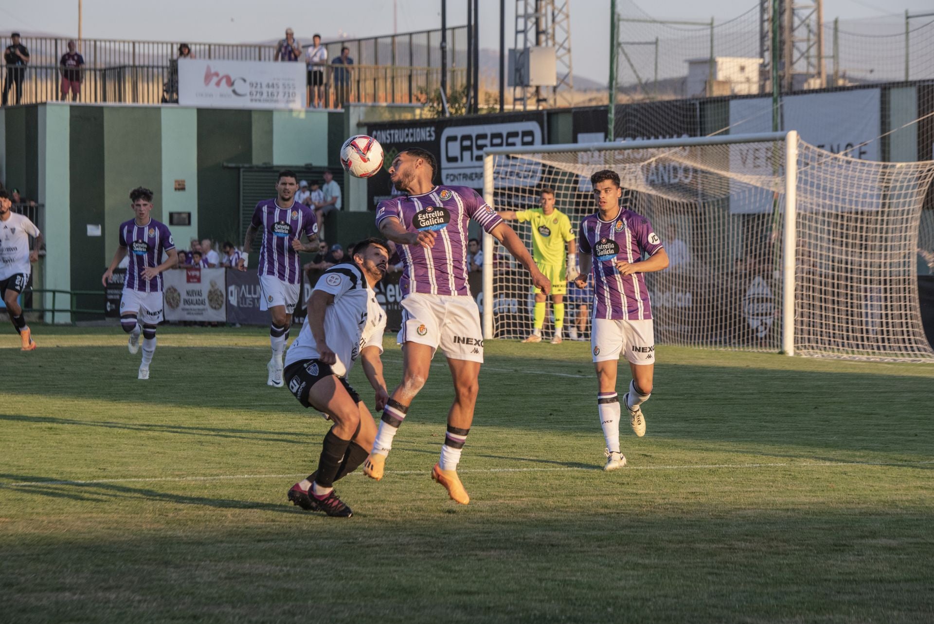 El partido entre la Segoviana y el Real Valladolid, en imágenes