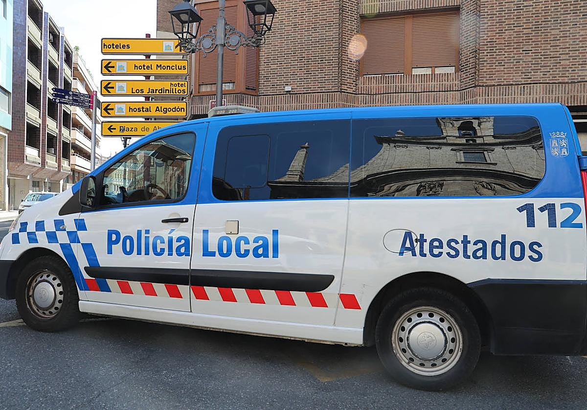 Un conductor supera en cinco veces la tasa de alcohol permitida