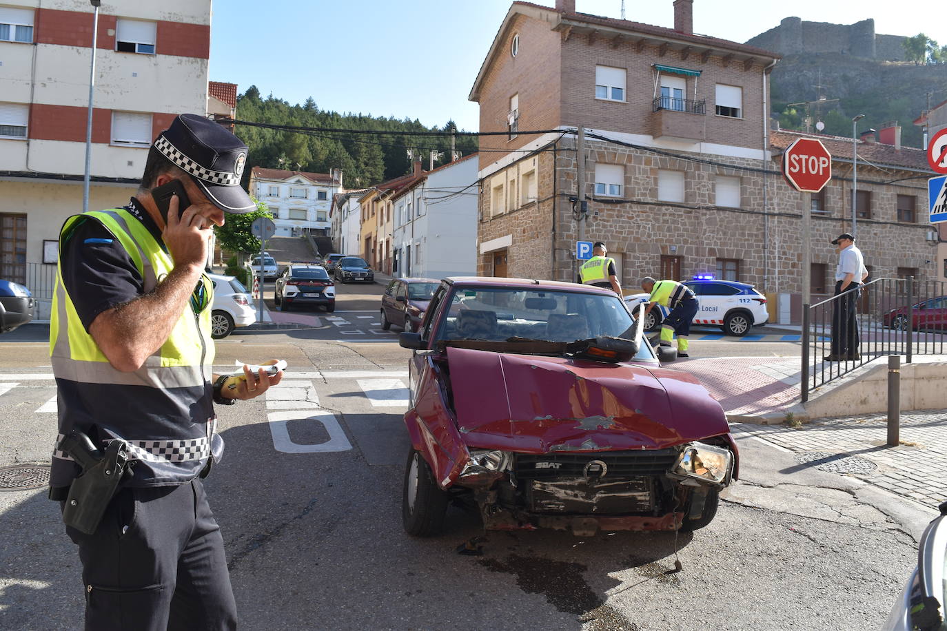 Aparatoso accidente de tráfico en Aguilar