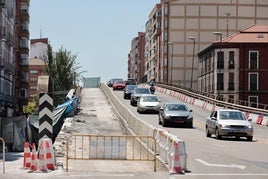 Paso del Arco de Ladrillo, en obras actualmente.