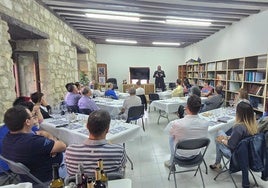 Cata de vinos organizada en Melgar de Yuso.