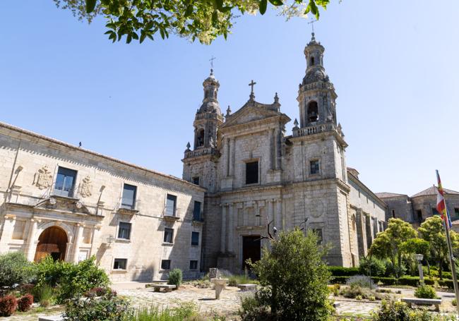 Exterior del Monasterio de la Santa Espina, en la pedanía del mismo nombre, adscrita a Castromonte.