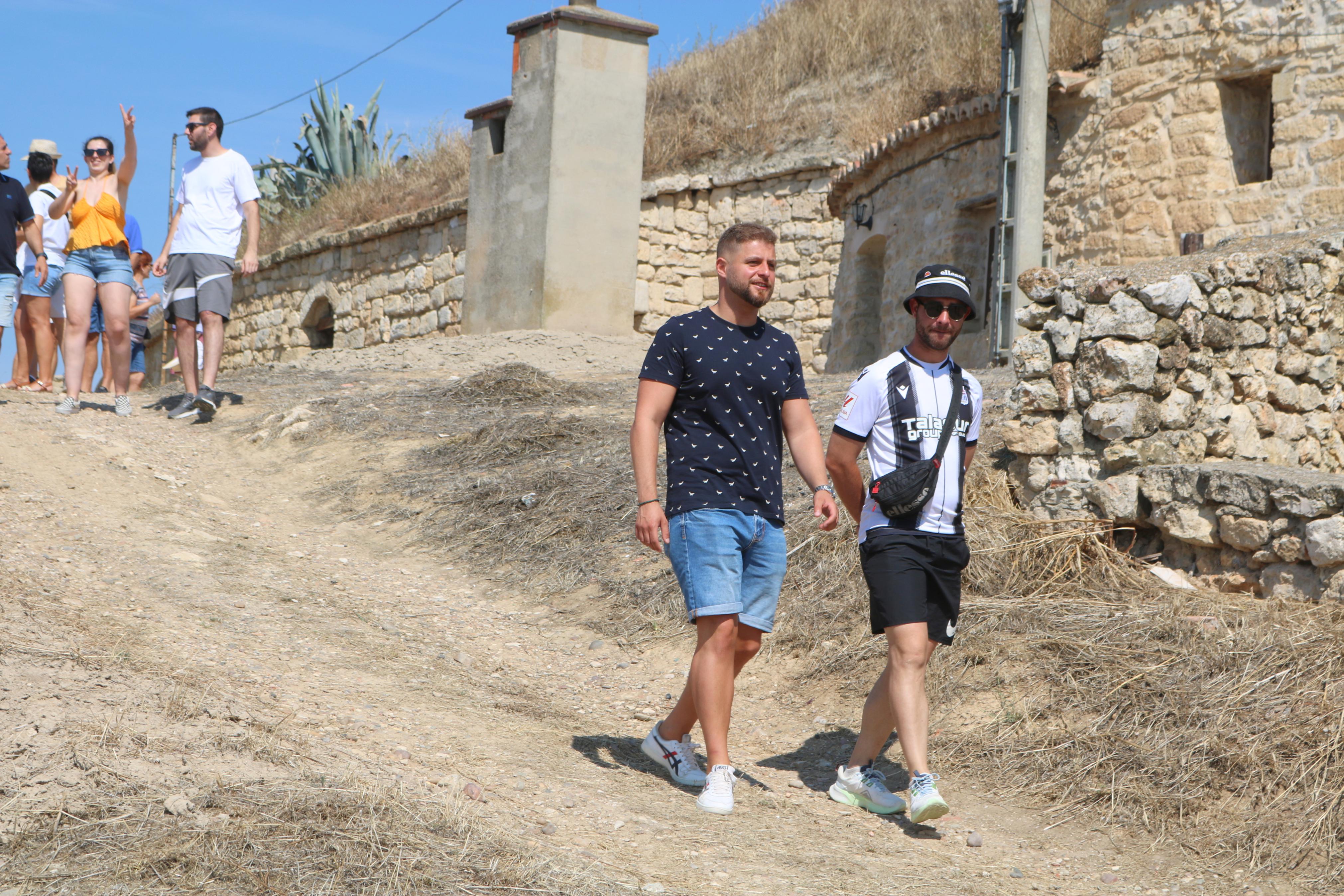 X Ruta Guiada por las Bodegas y Cuevas de Dueñas