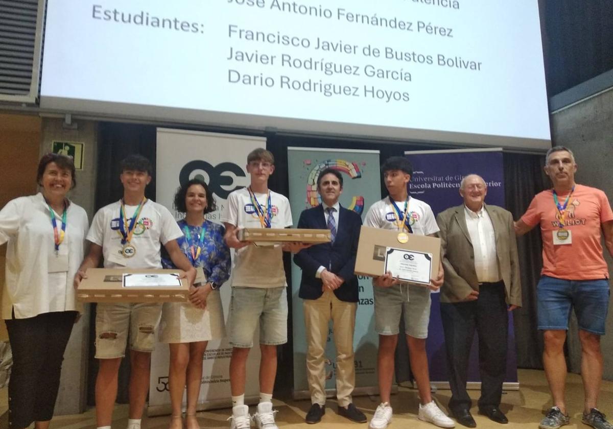 Ganadores de las Olimpiadas Matemáticas en la final en Gerona.