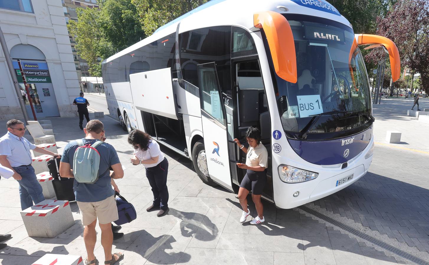 Renfe inicia los traslados en bus a Cantabria por las obras del AVE