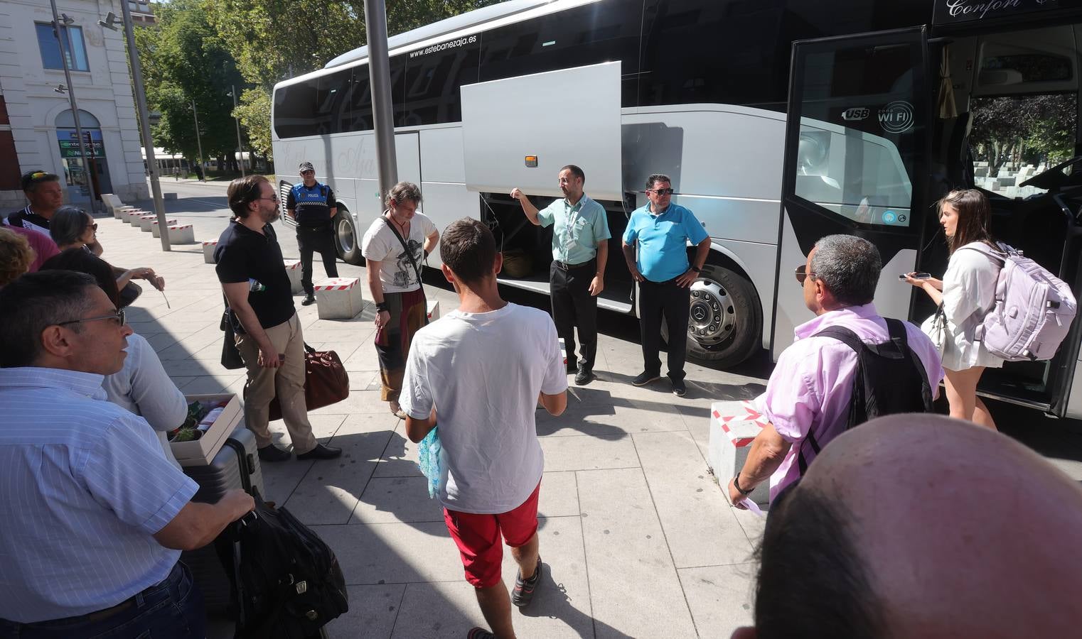 Renfe inicia los traslados en bus a Cantabria por las obras del AVE