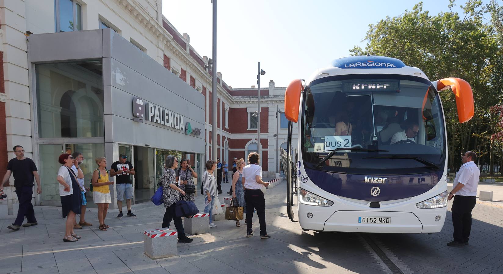 Renfe inicia los traslados en bus a Cantabria por las obras del AVE