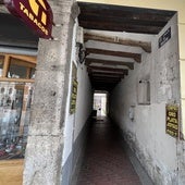 El callejón escondido a la vuelta de la esquina de la Plaza Mayor