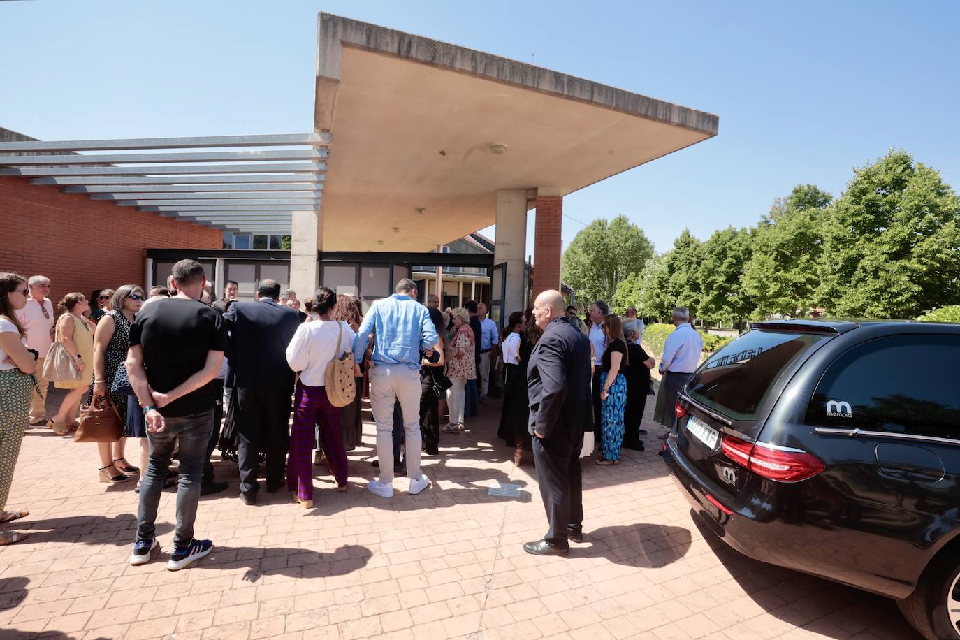 Funeral por Gabriel Villamil en la iglesia de Santa María de La Vega