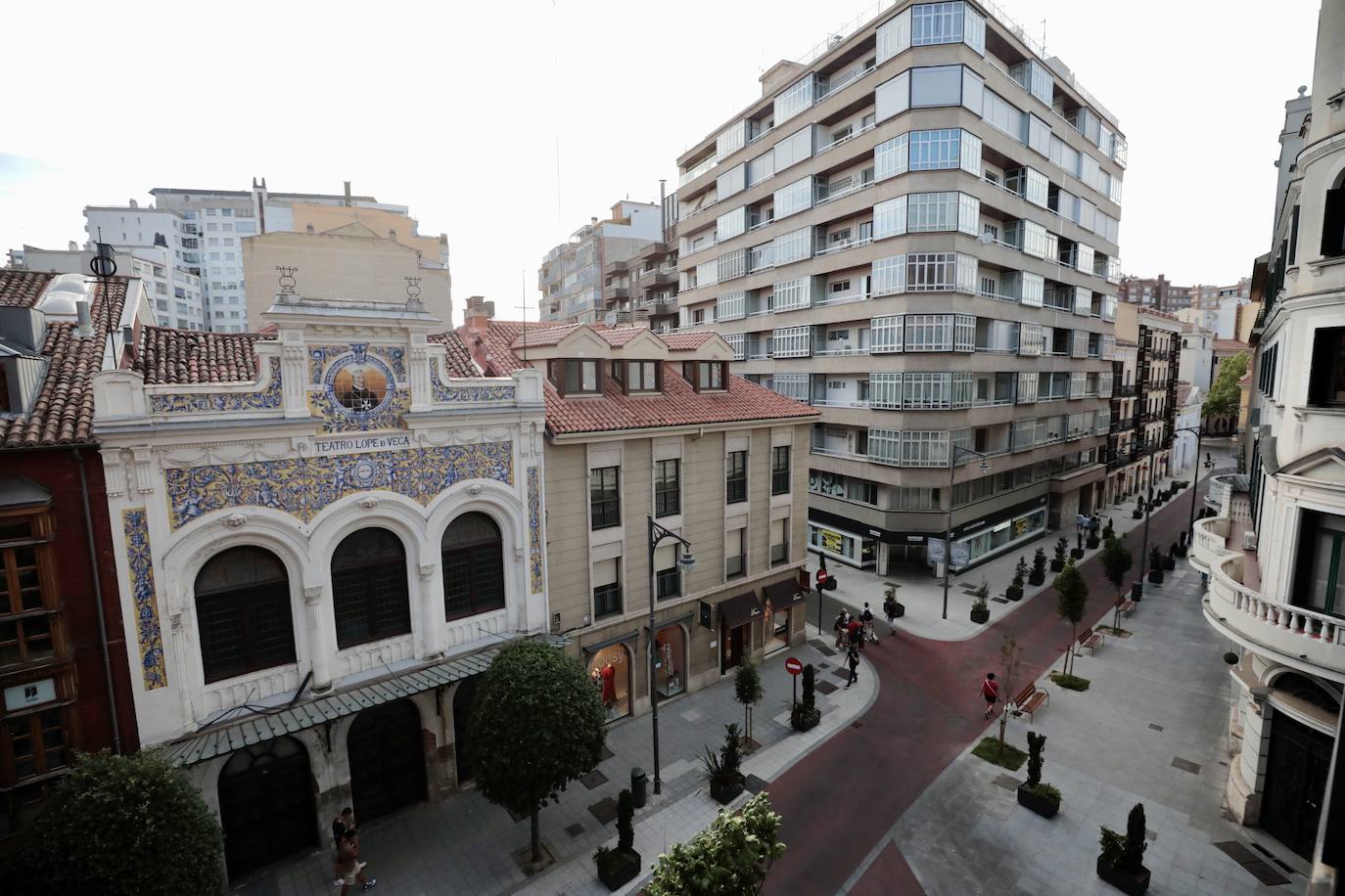 Un recorrido en imágenes por la calle María de Molina