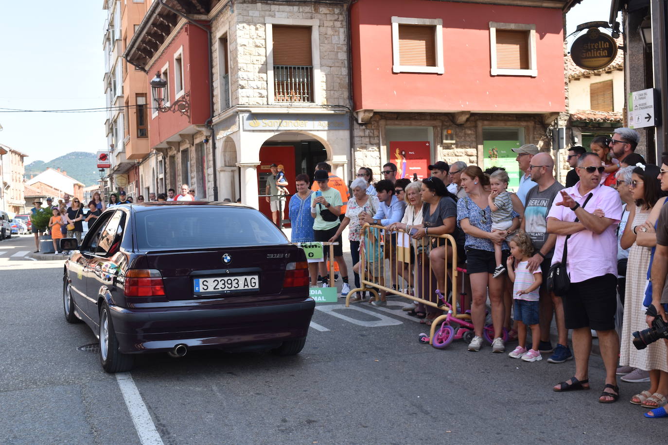 Los motores rugen en la Montaña Palentina con el Rallye de Coches Clásicos