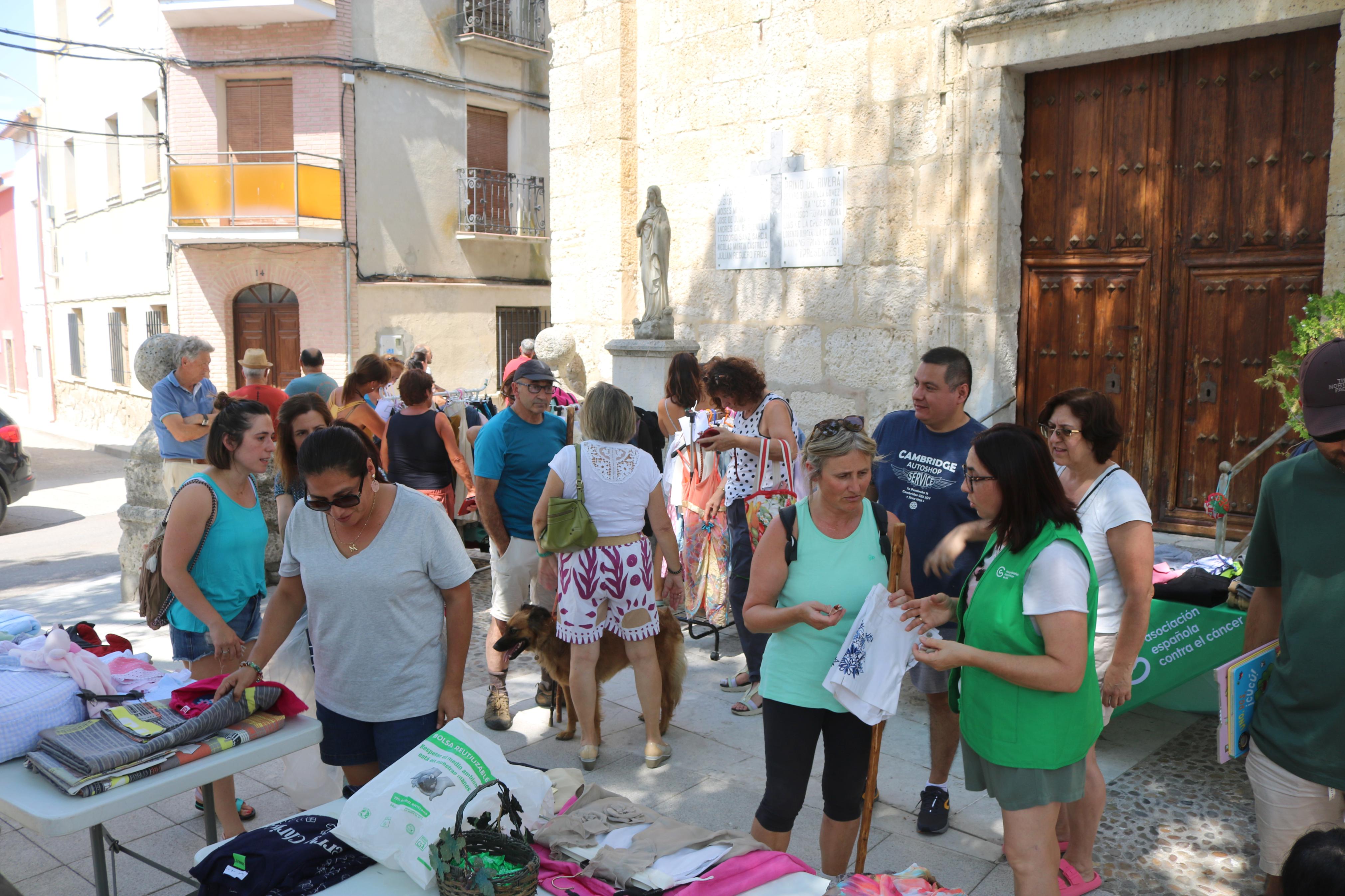 Mercado Solidario de Segunda Mano en Antigüedad