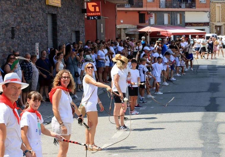 El récord Guinness de chiscar la tralla, en imágenes