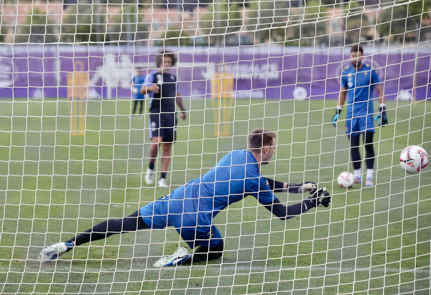 El entrenamiento a puerta abierta del Real Valladolid, en imágenes