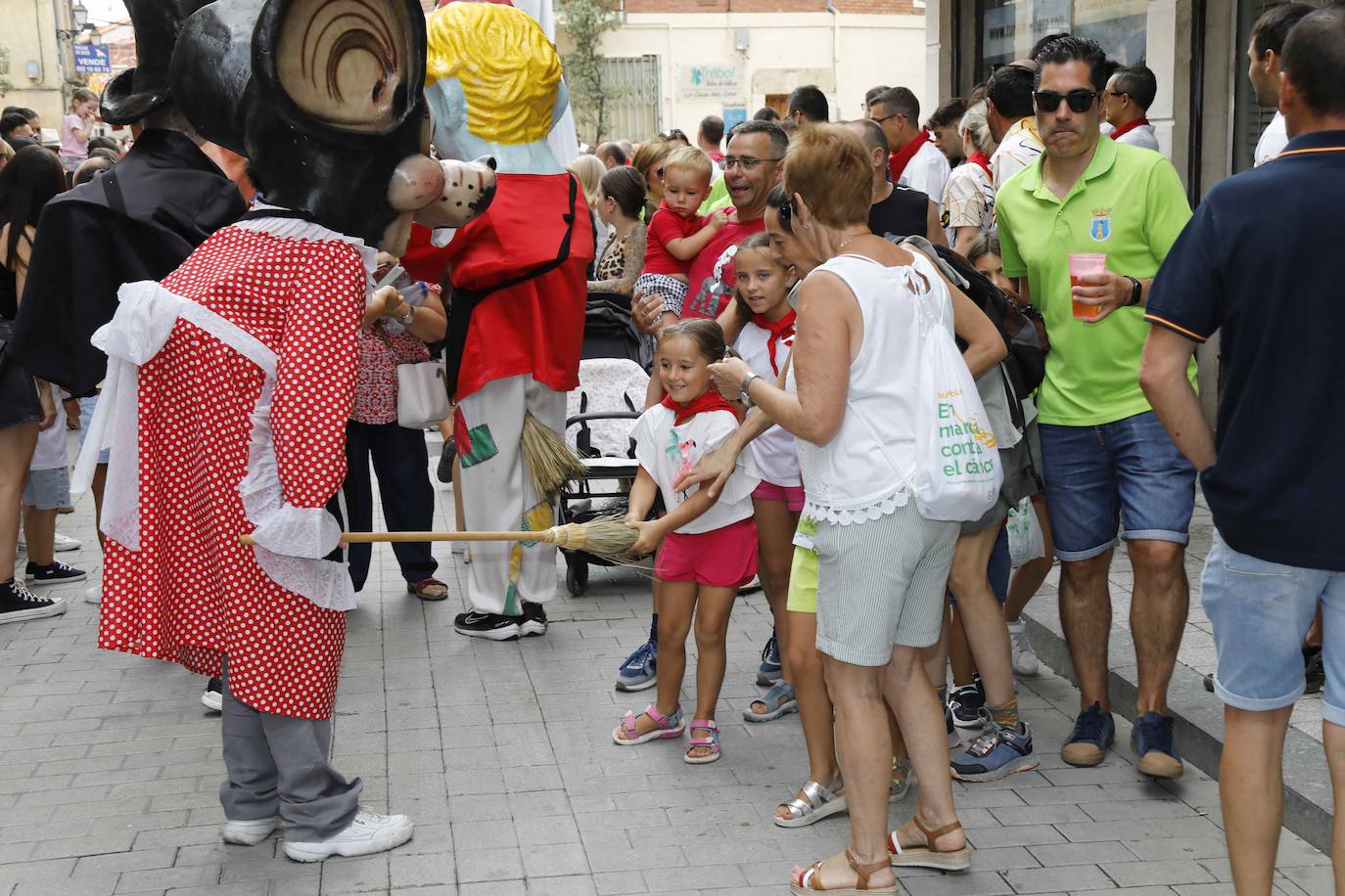 El arranque de las fiestas de Peñafiel, en imágenes