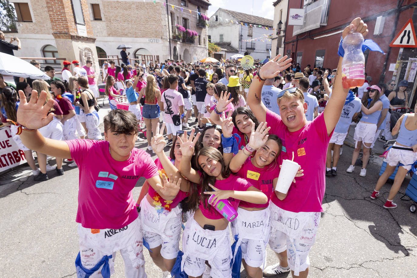 Búscate en las fotos del pregón y el chupinazo de las fiestas de Tudela de Duero