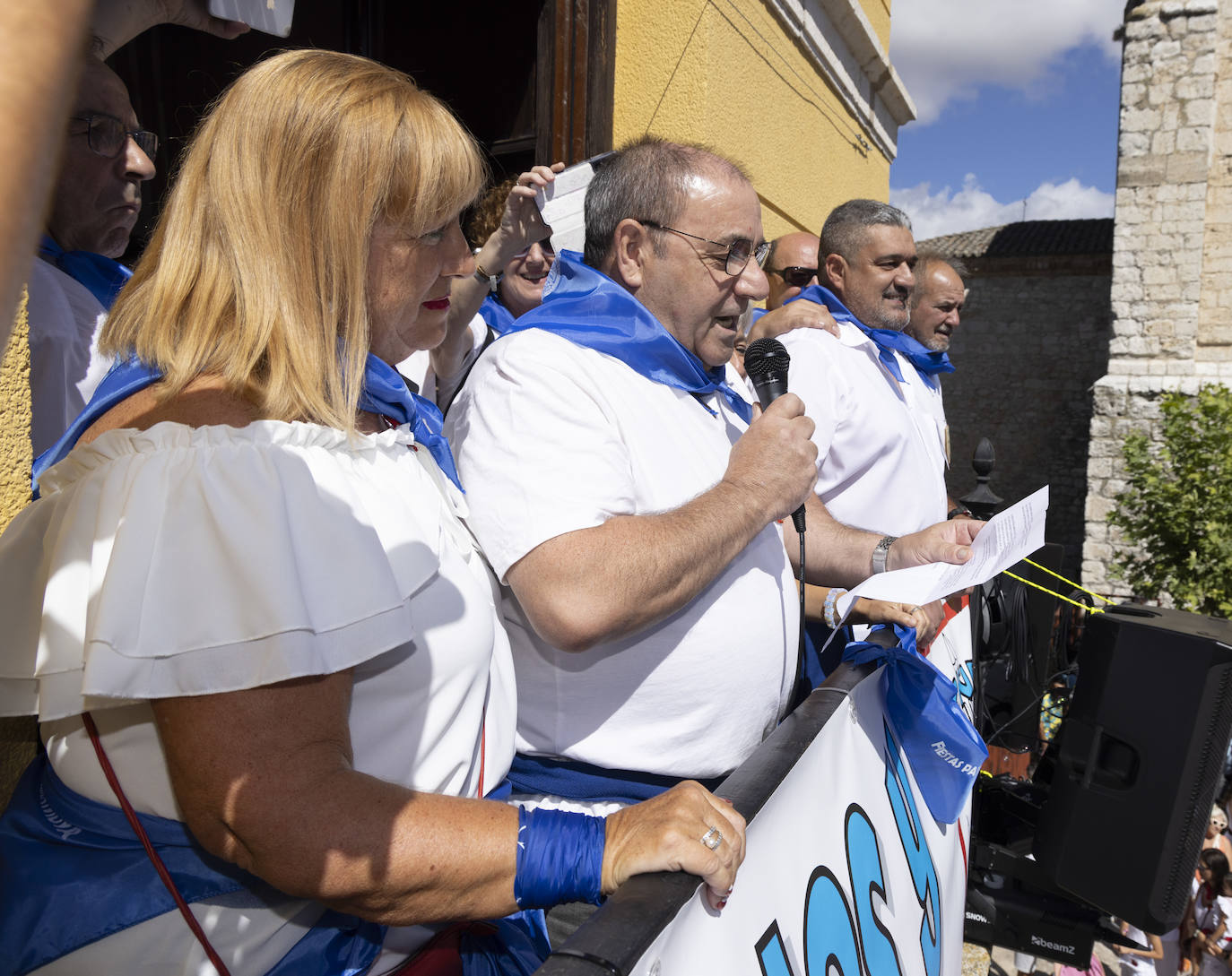 Búscate en las fotos del pregón y el chupinazo de las fiestas de Tudela de Duero