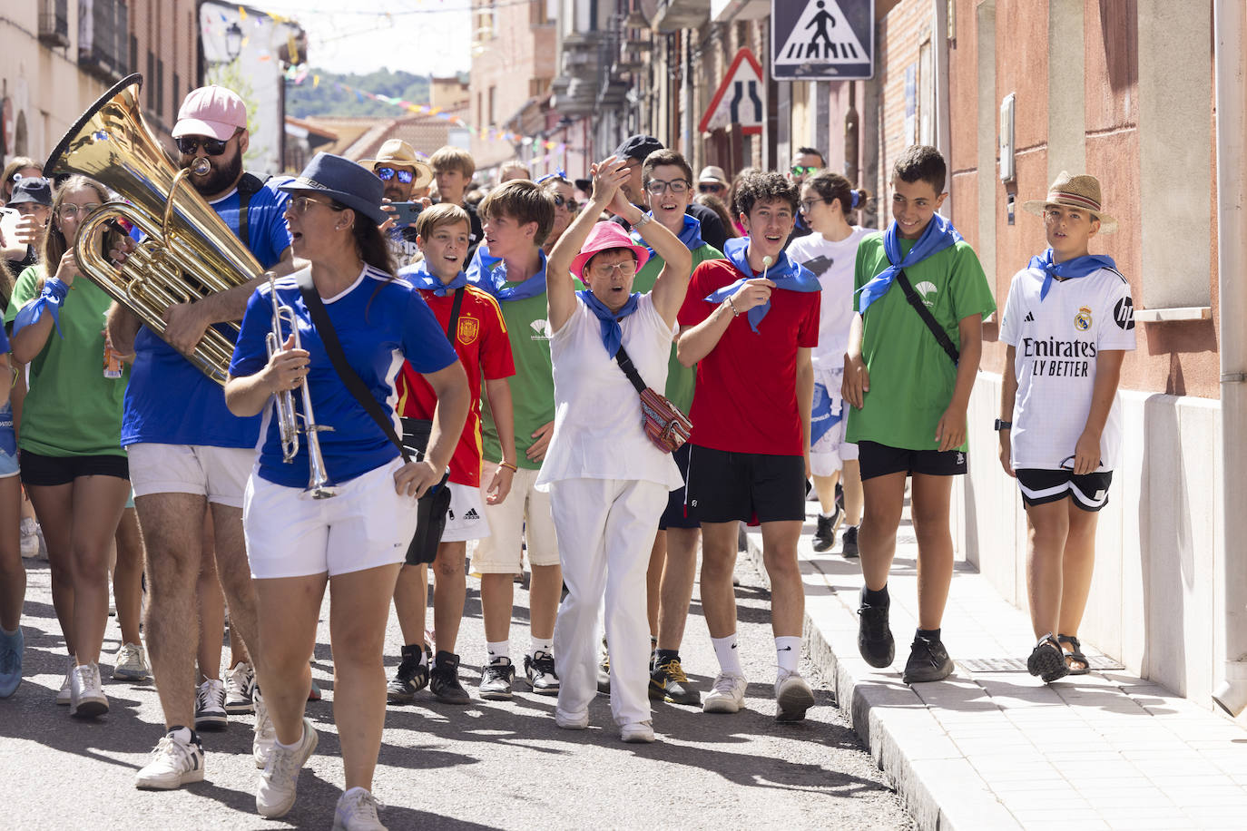 Búscate en las fotos del pregón y el chupinazo de las fiestas de Tudela de Duero