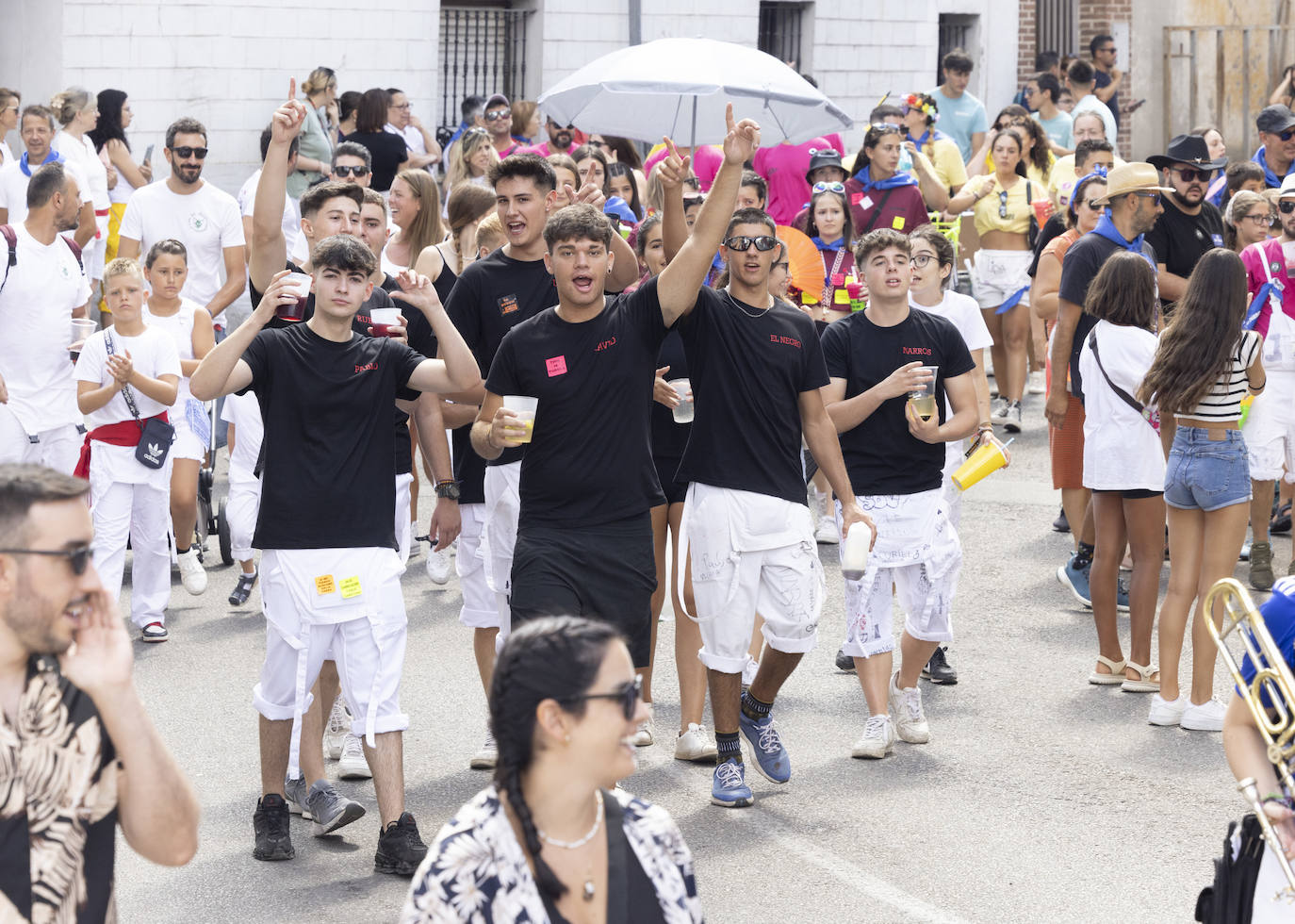 Búscate en las fotos del pregón y el chupinazo de las fiestas de Tudela de Duero