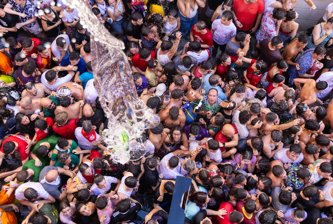 Todas las imágenes del multitudinario primer chúndara en las fiestas de Peñafiel 2024