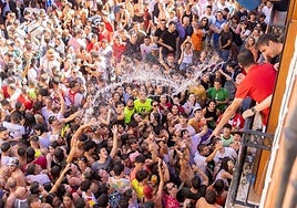 Todas las imágenes del multitudinario primer chúndara en las fiestas de Peñafiel 2024