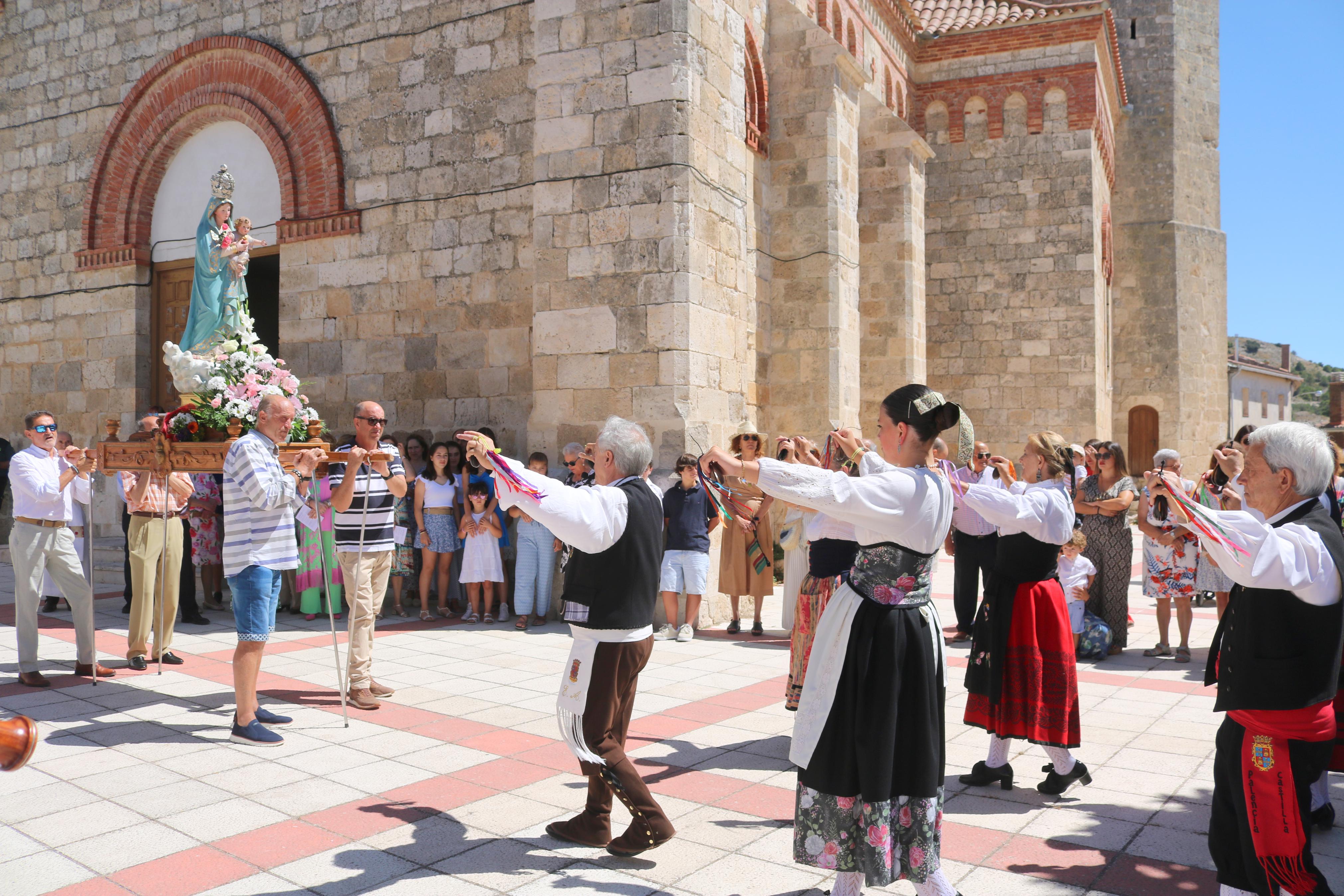 Fiestas de la Virgen de Mediavilla en Villaconancio