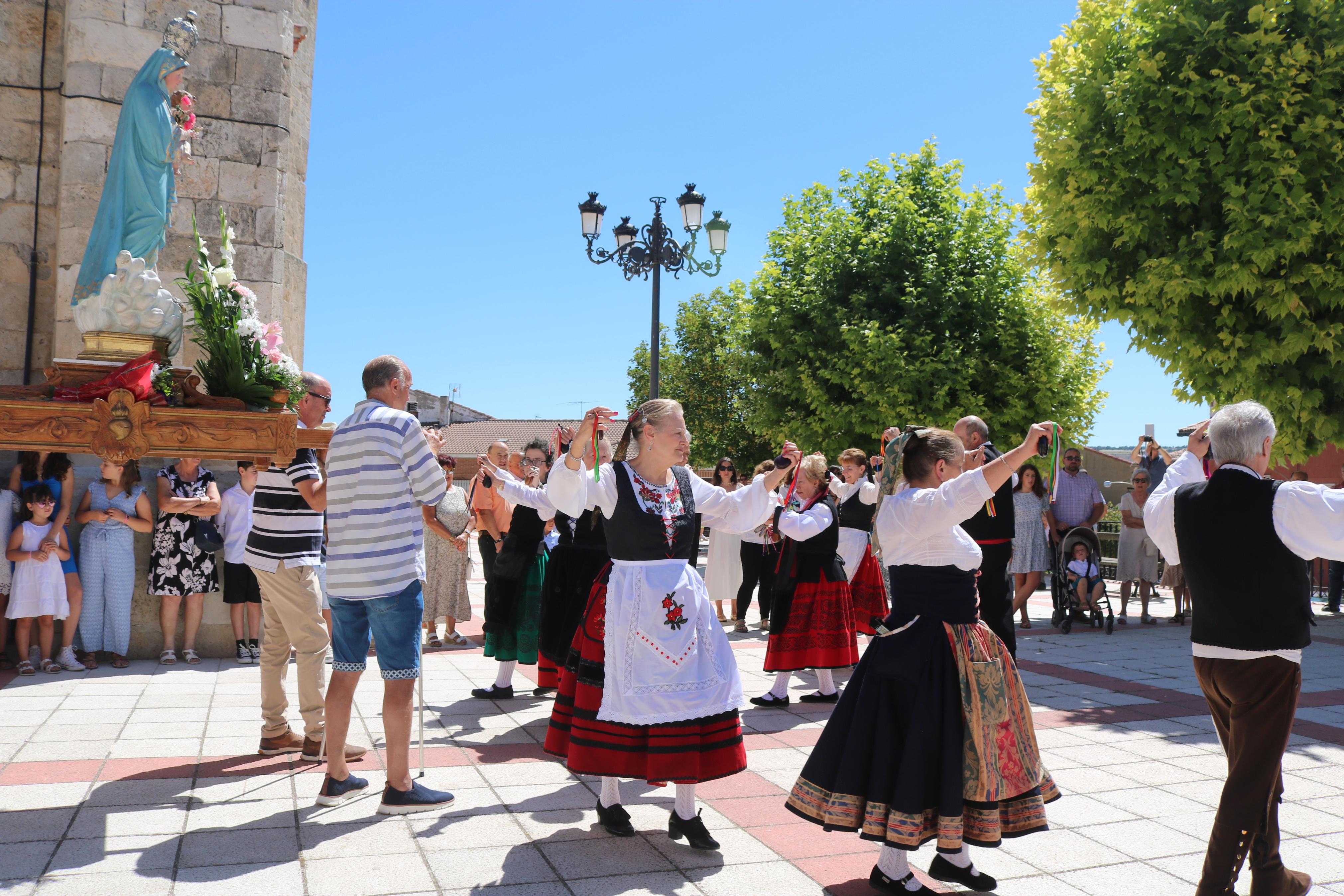 Fiestas de la Virgen de Mediavilla en Villaconancio