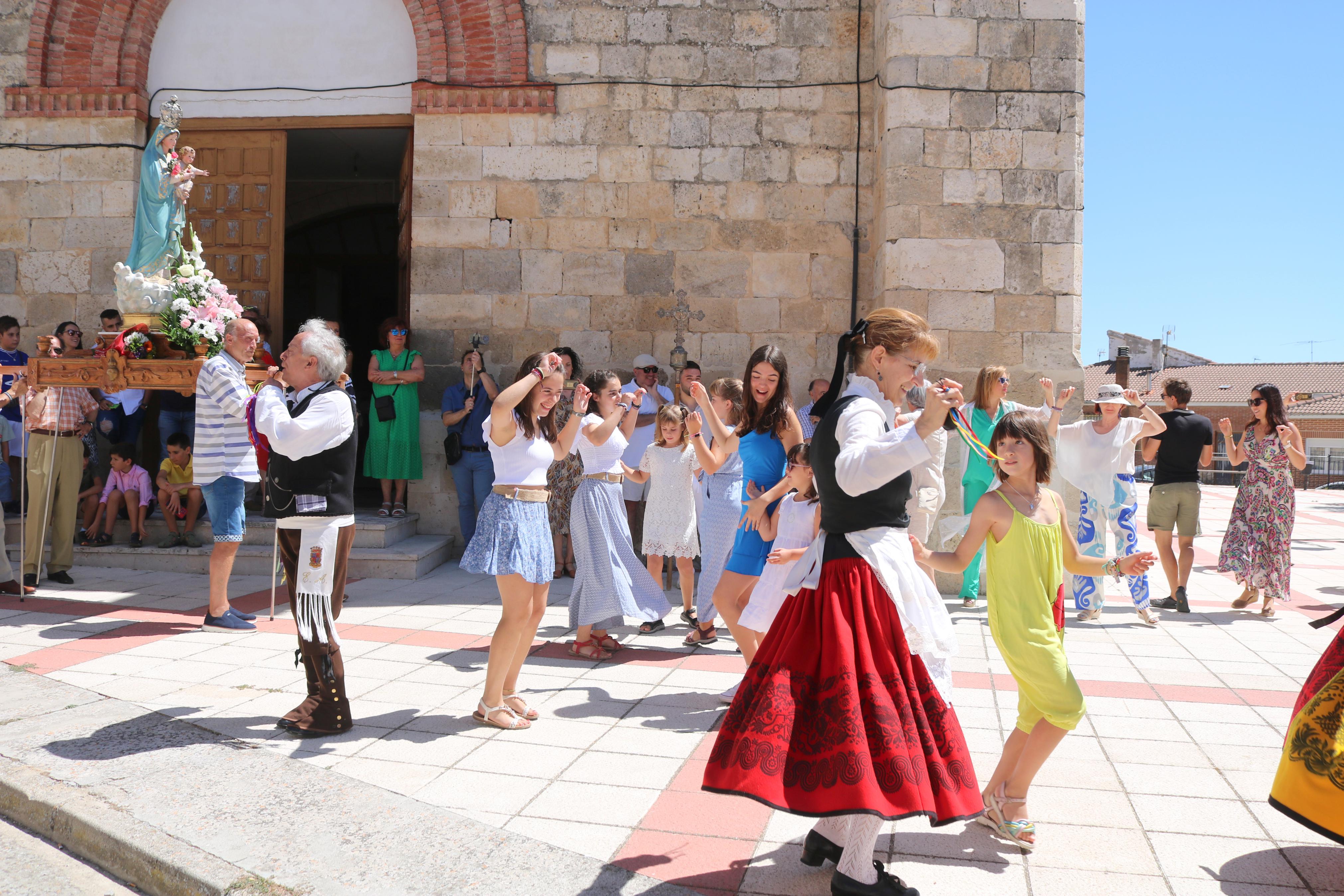 Fiestas de la Virgen de Mediavilla en Villaconancio