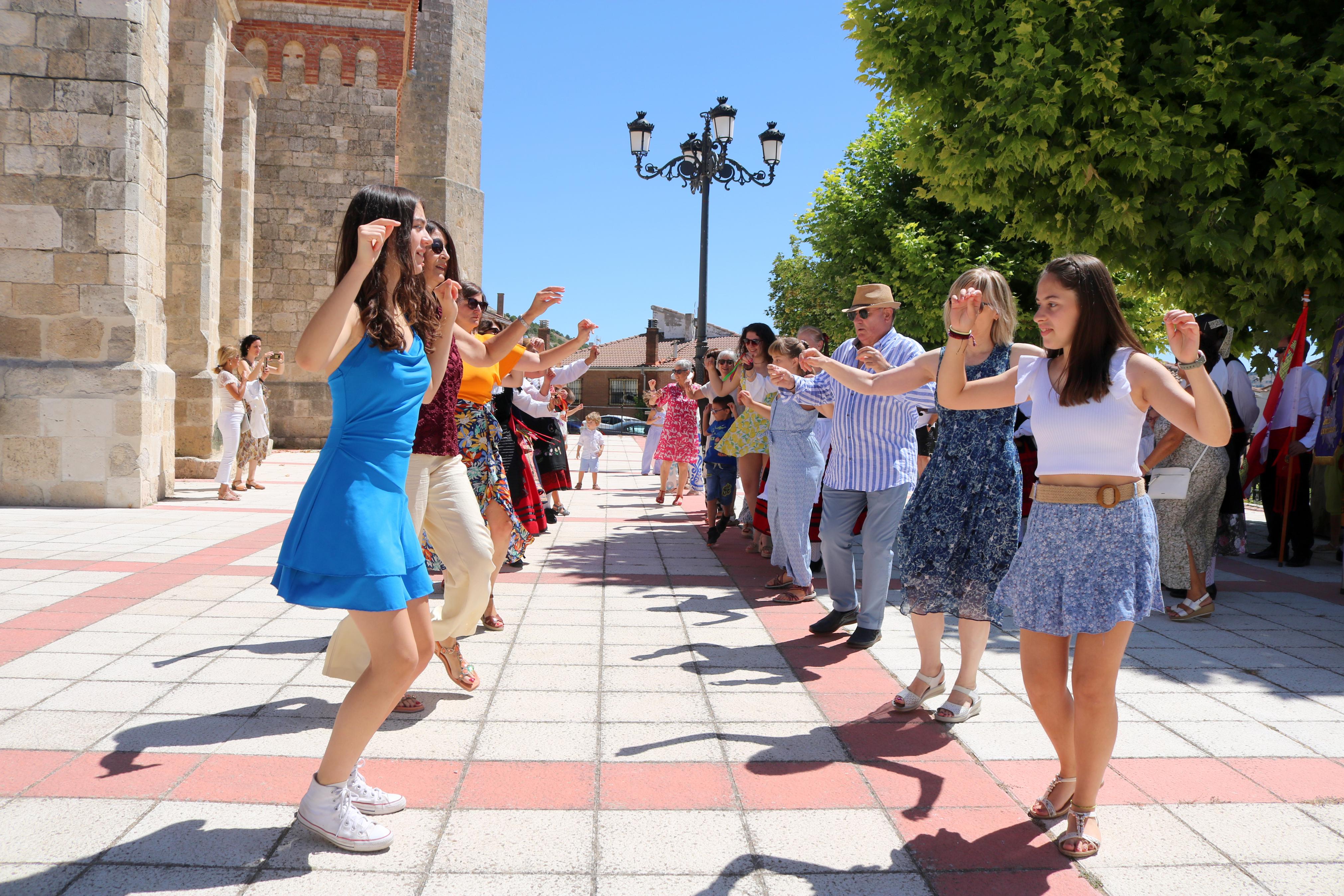 Fiestas de la Virgen de Mediavilla en Villaconancio