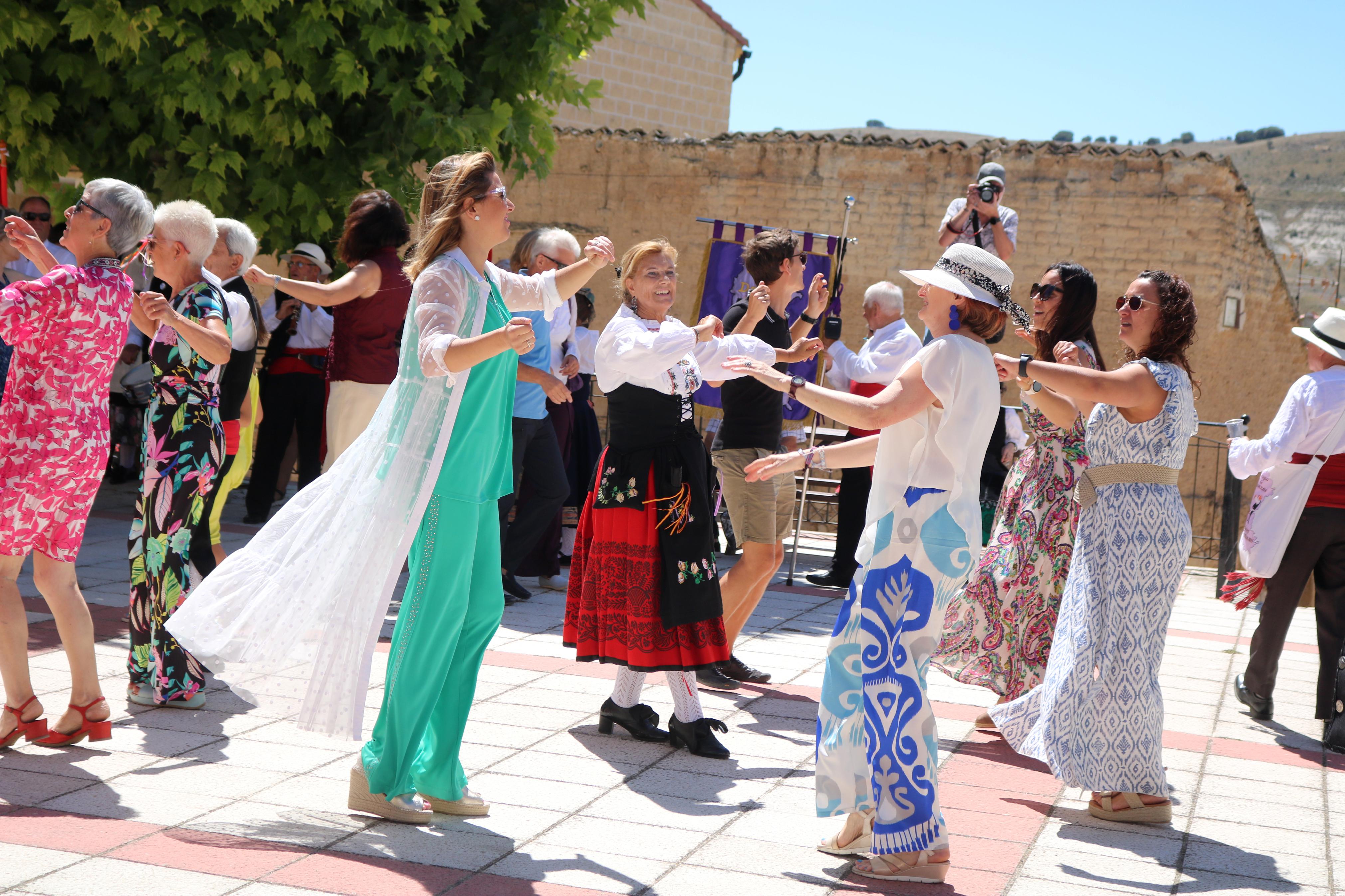 Fiestas de la Virgen de Mediavilla en Villaconancio