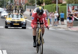 Sepp Kuss, vigente campeón de La Vuelta, en las calles de Valladolid el pasado año.