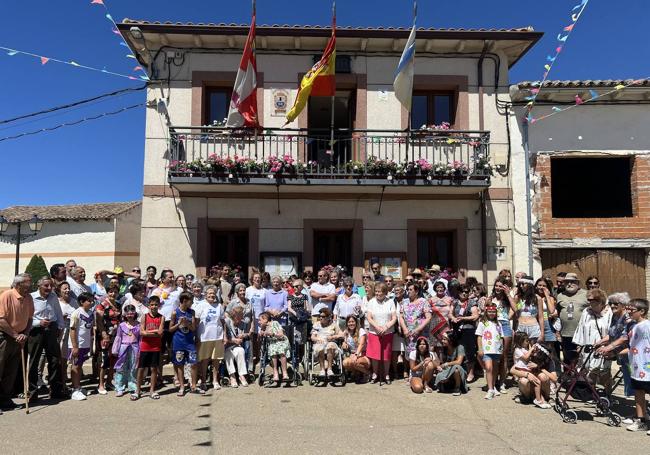 Celebración del cumpleaños de Carmen Delgado.