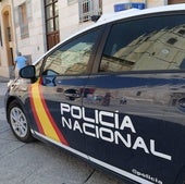 Roba de un tirón el bolso a una octogenaria pero deja dentro un sobre con 700 euros