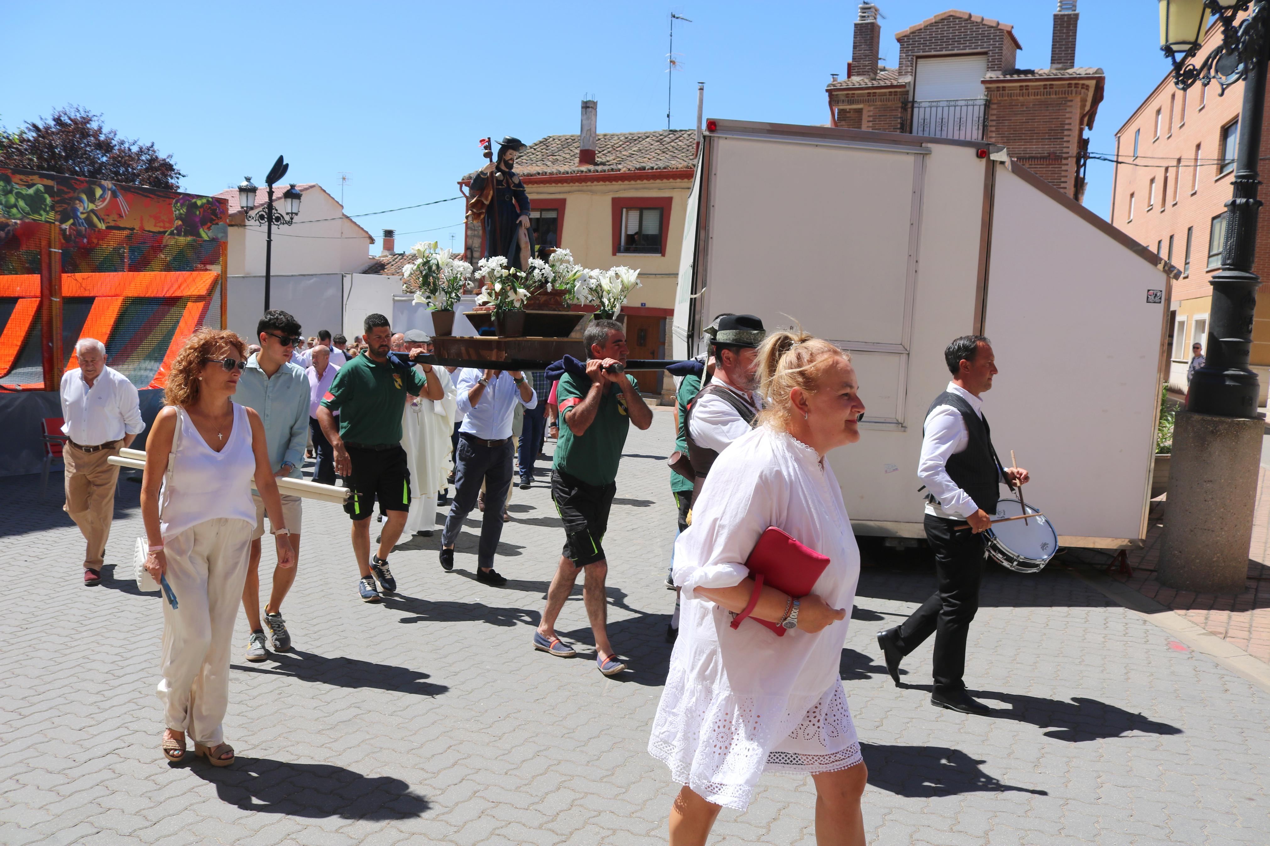 Procesión en honor a San Roque en Torquemada