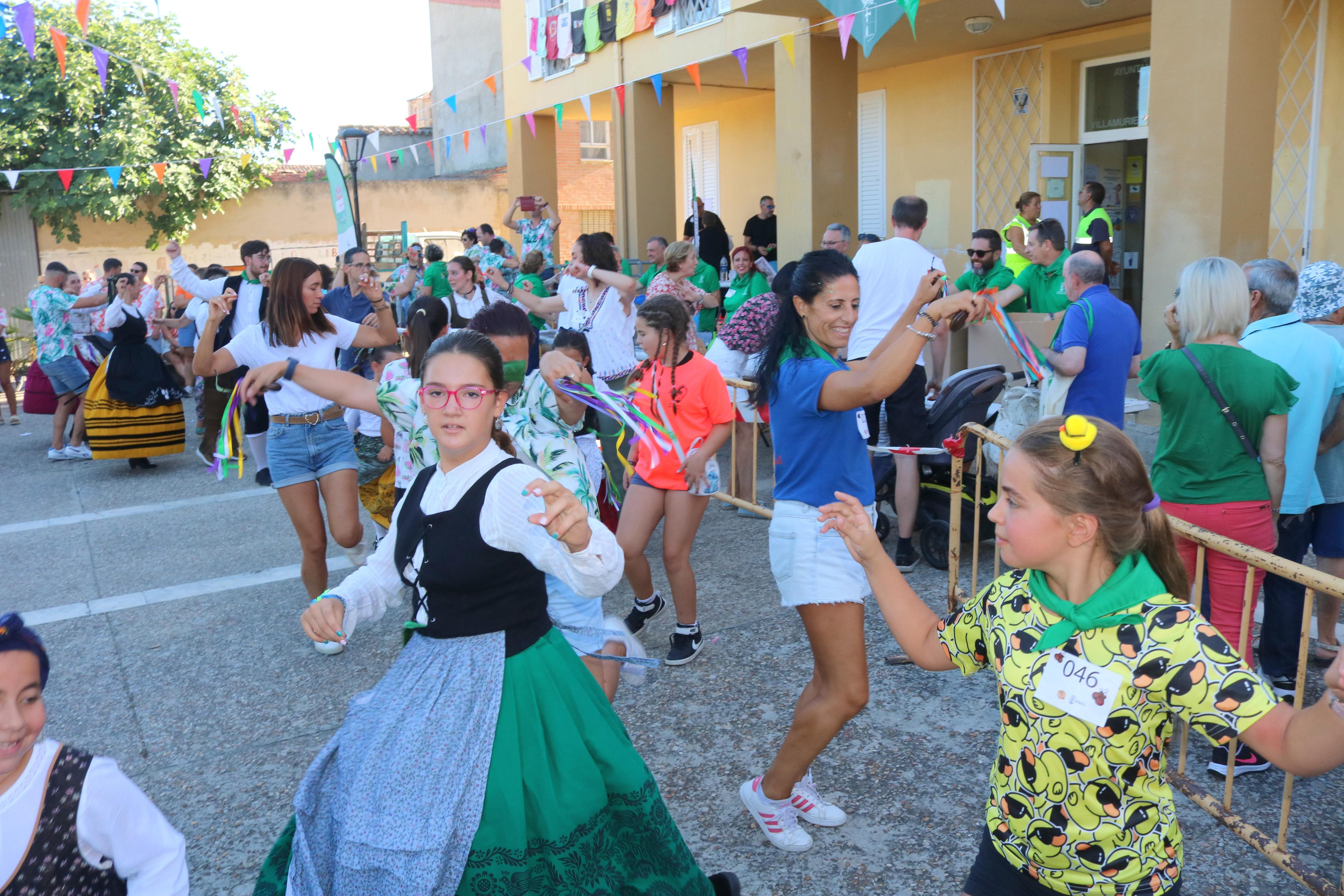 Villamuriel de Cerrato celebra San Roque con pan, queso y vino