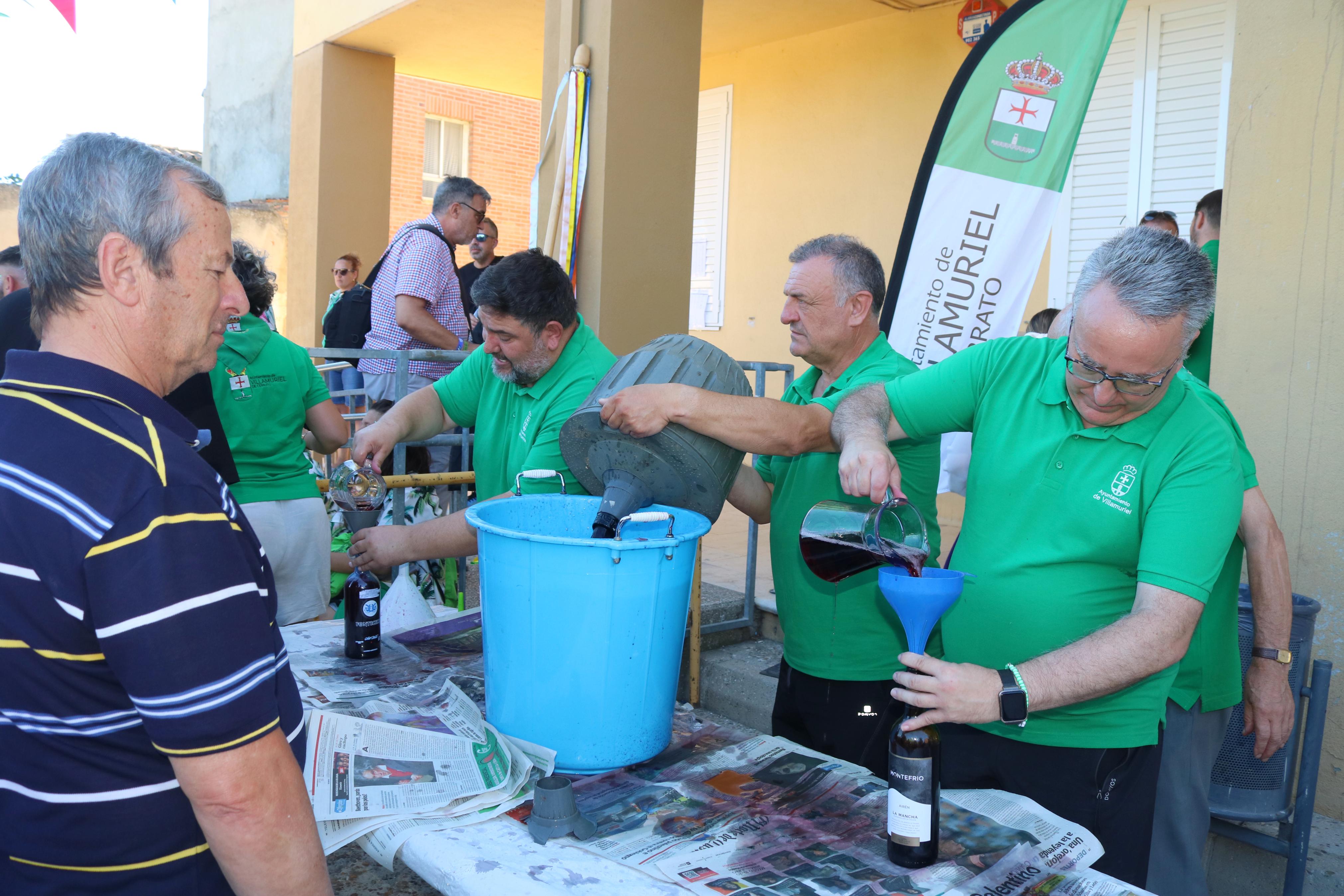 Villamuriel de Cerrato celebra San Roque con pan, queso y vino