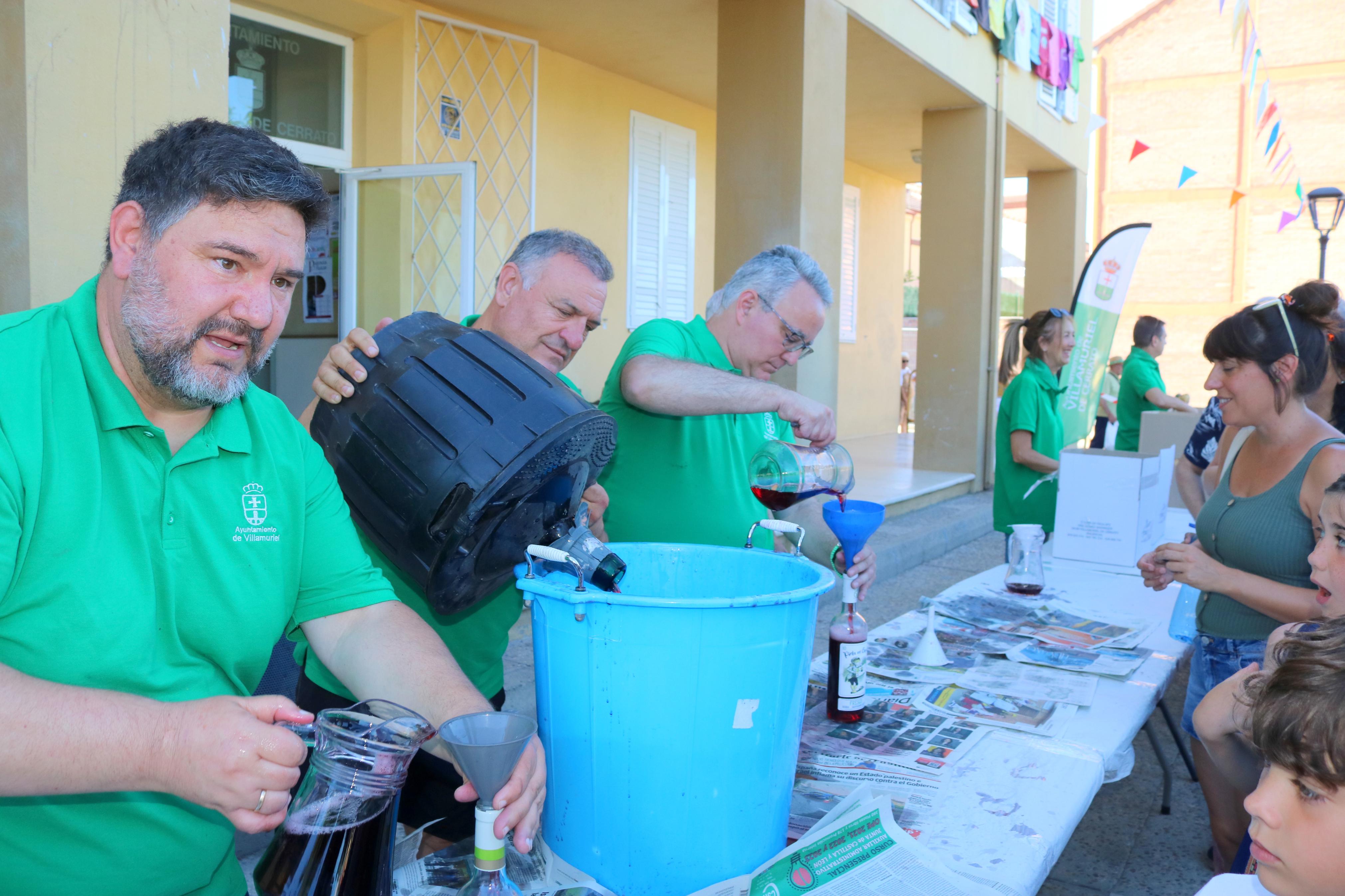 Villamuriel de Cerrato celebra San Roque con pan, queso y vino