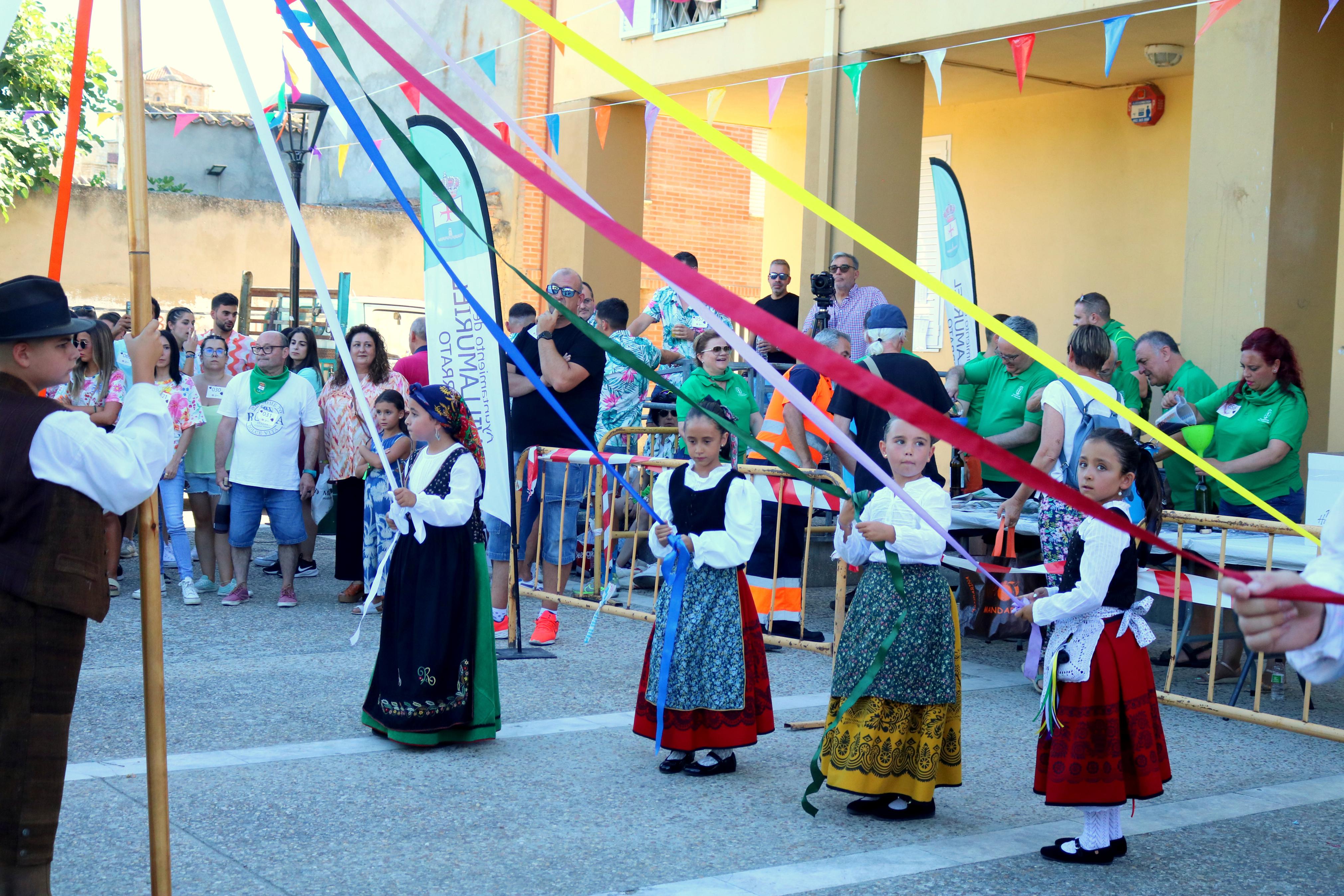 Villamuriel de Cerrato celebra San Roque con pan, queso y vino