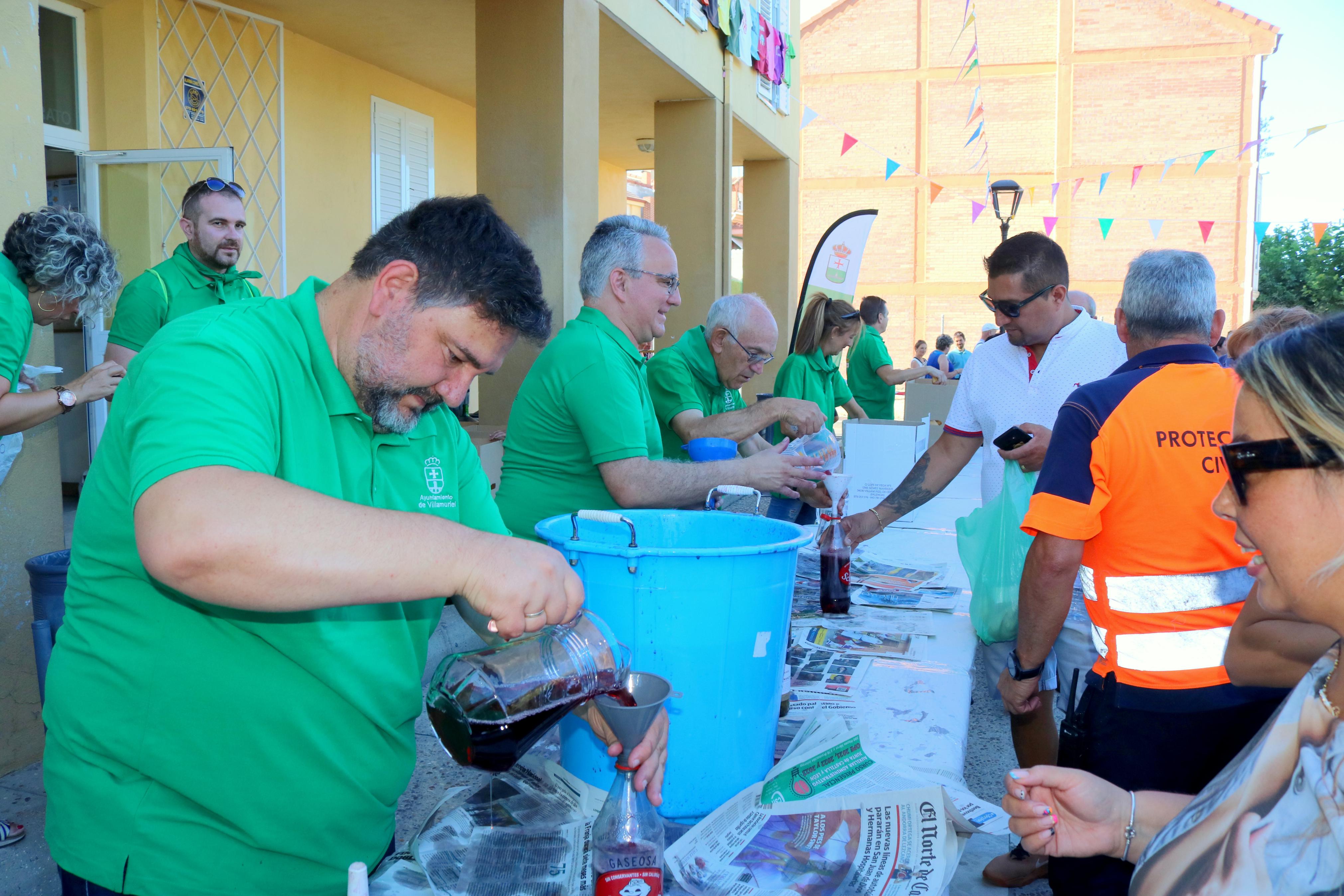 Villamuriel de Cerrato celebra San Roque con pan, queso y vino