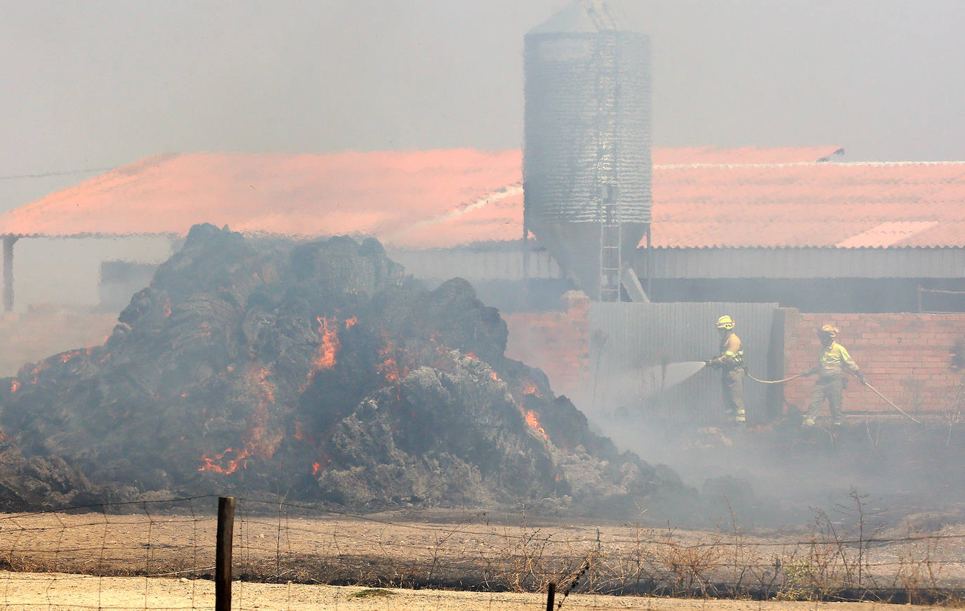 Fotografías del incendio en Marazuela