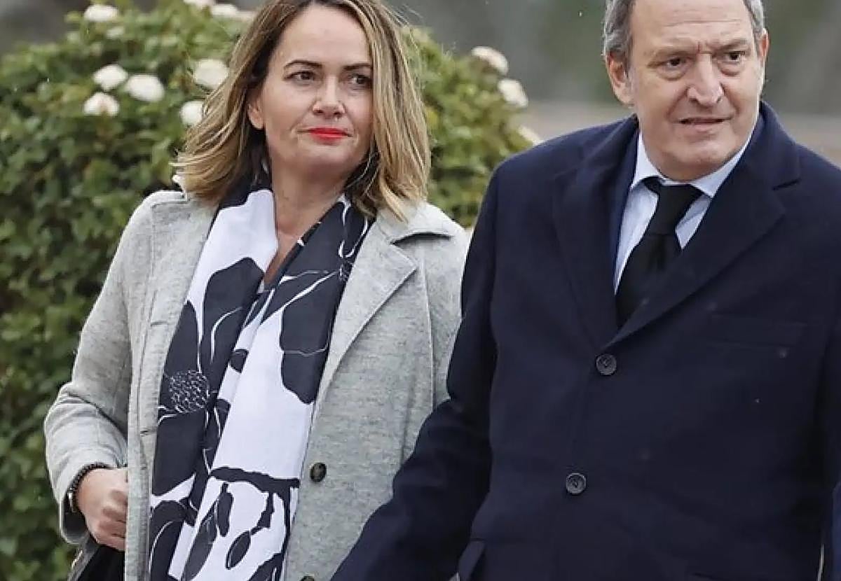 Juan Gómez-Acebo junto a su última pareja, Teresa Véret.