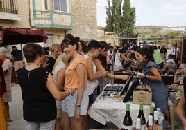 Mercado Artesanal de Piñel de Arriba.