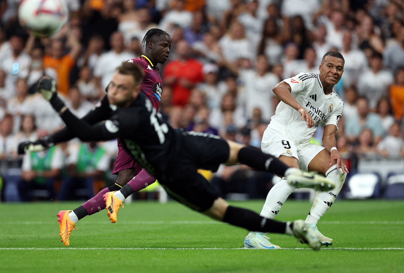 Las imágenes del partido entre el Real Madrid y el Real Valladolid