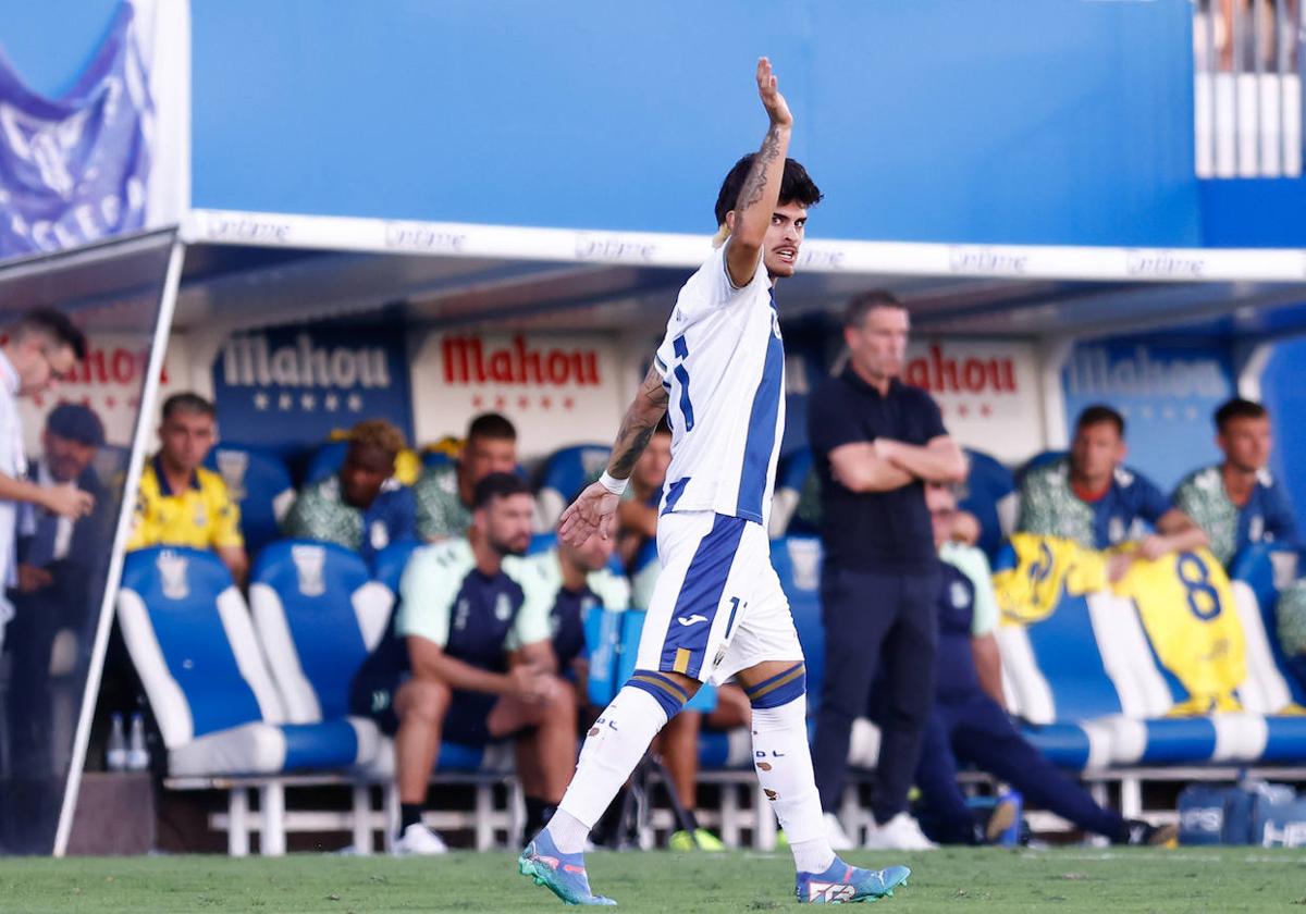 Juan Cruz celebra su último gol ante Las Palmas.