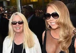 La artista Mariah Carey, en una imagen con su madre, Patricia.